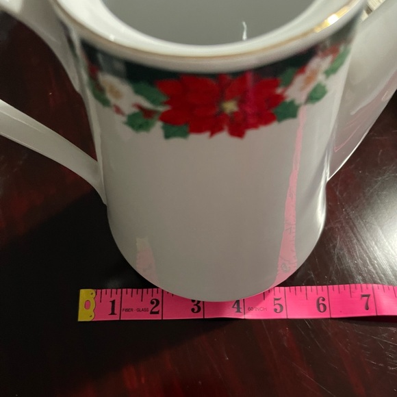 Fairfield Fine China Deck The Halls Coffee Pot - Picture 7 of 7